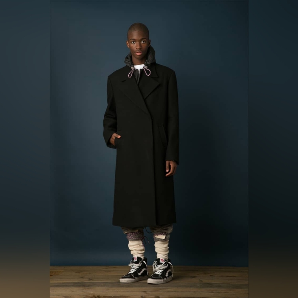 OFF-WHITE 2015 Fall/Winter Formal - Authentic - Picture 2 of 16